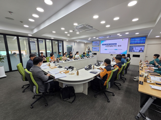 Pohang City's Daei-dong Hosts Food Sharing Event for Neighbors in Need Ahead of Chuseok