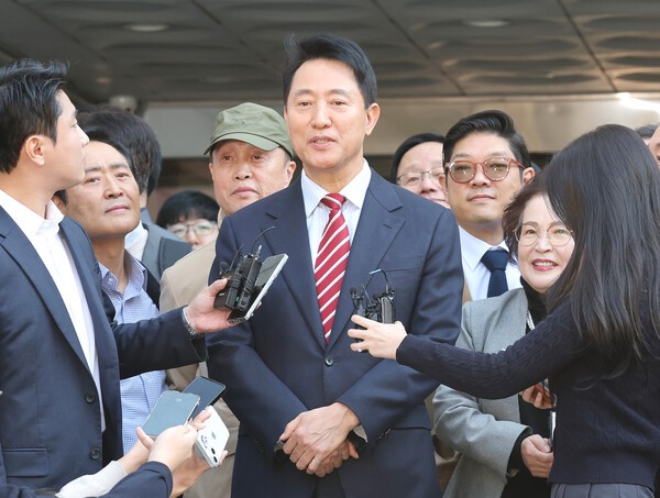 오세훈, 무죄 선고에 울먹이며 "시민들께 감사"…여야는 '사필귀정' vs '면죄부' < 정치 < 정치 < 기사본문 - 경북도민일보